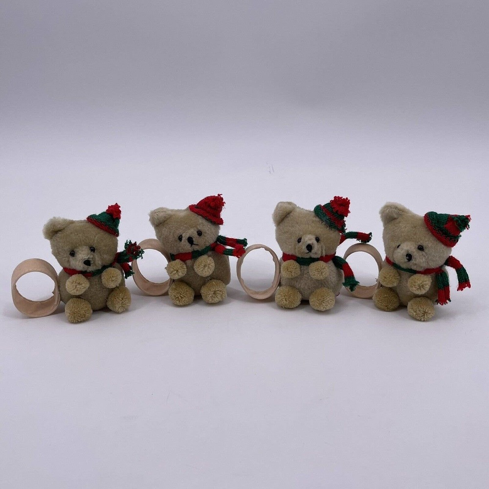 Vintage 1980s Christmas Bear Napkin Rings Reed Set of 4 Hat Scarf Teddy NOS NEW